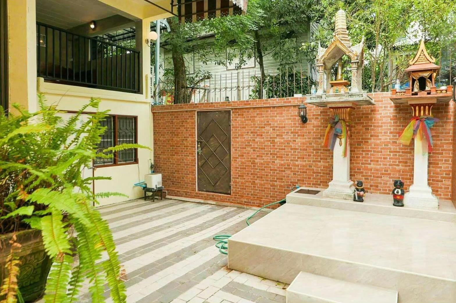 בנגקוק Baankhon Private Room In Thai House Check In By Yourself Code Inbox Adult Only מראה חיצוני תמונה