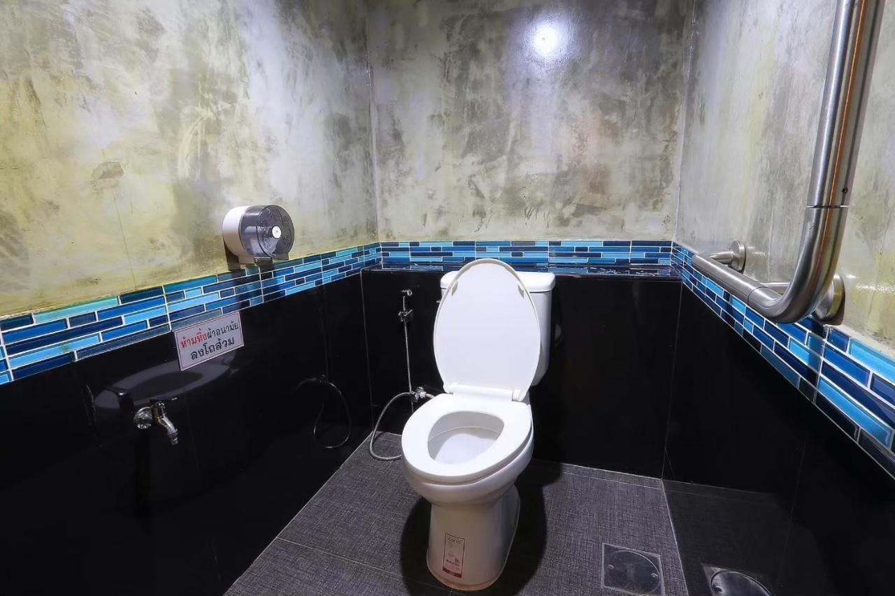 בנגקוק Baankhon Private Room In Thai House Check In By Yourself Code Inbox Adult Only מראה חיצוני תמונה